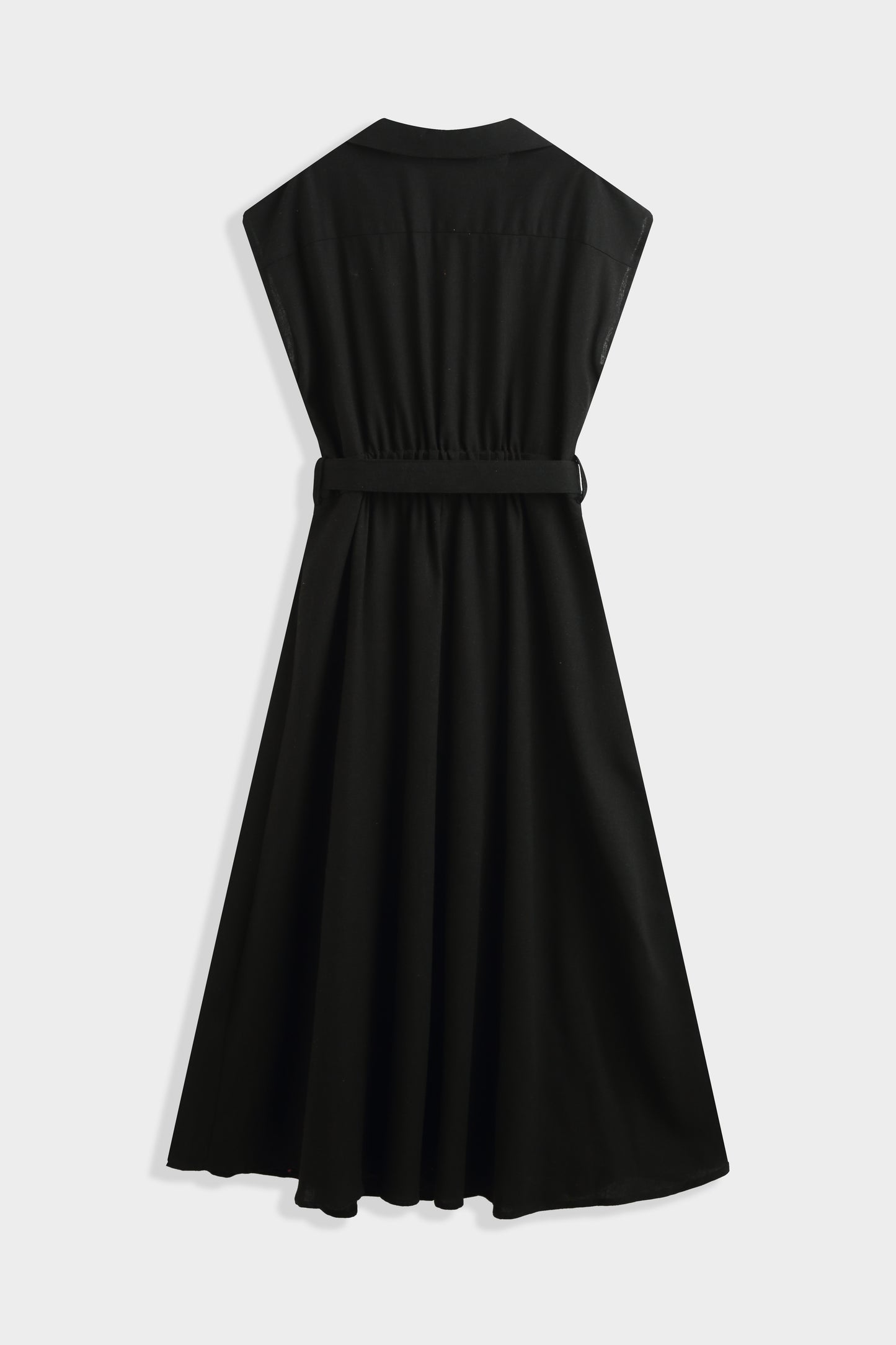 Vestido midi con cinturón
