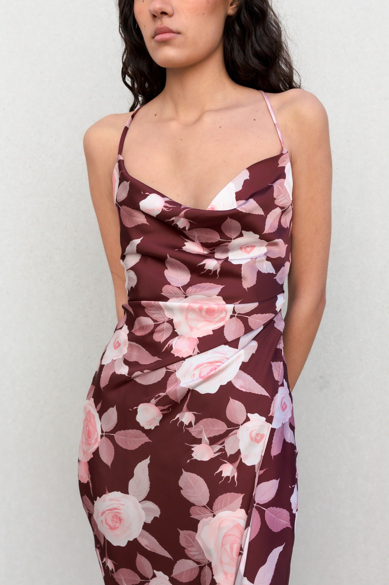 Vestido Midi Satinado Con Estampado Floral