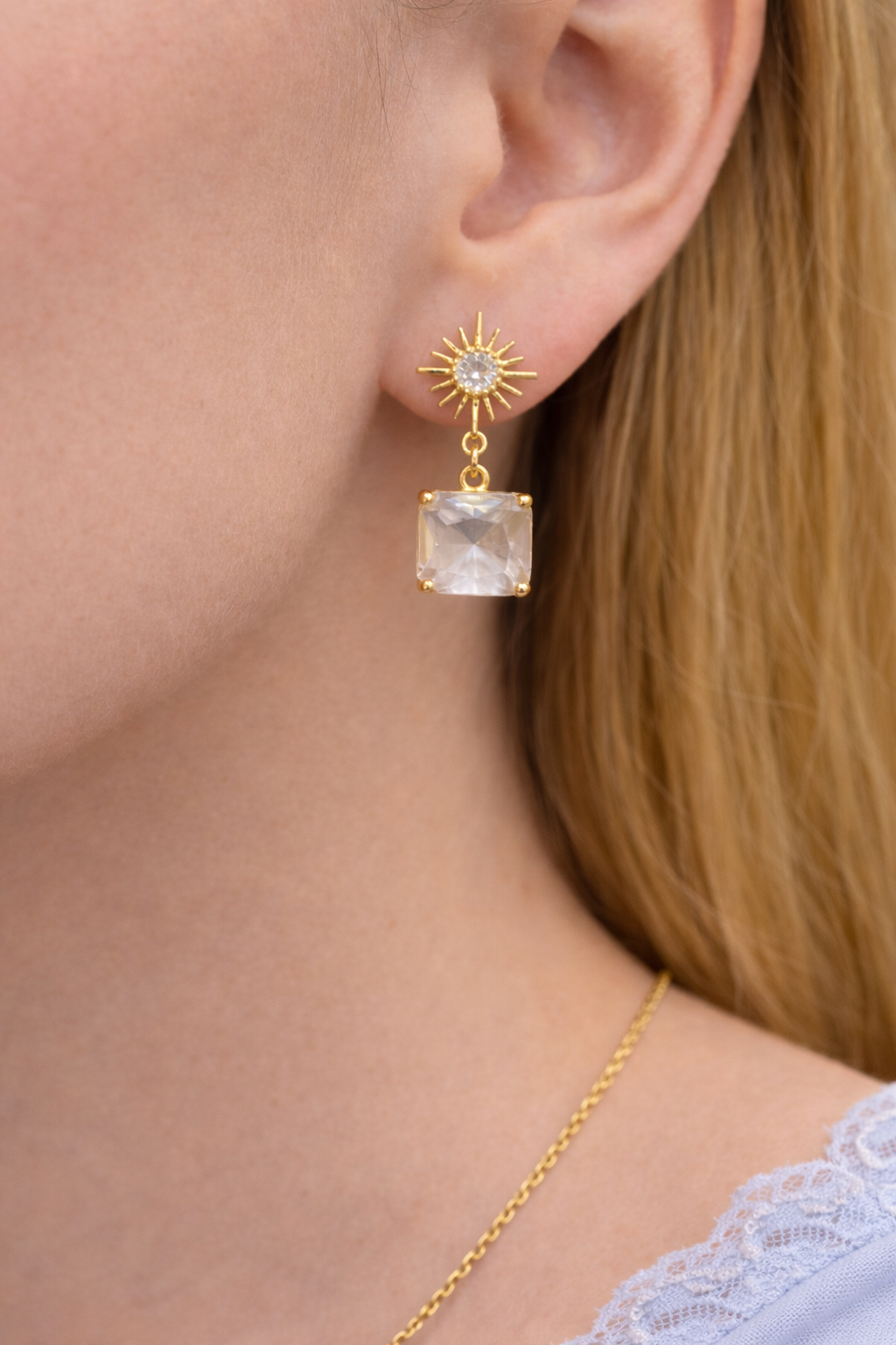 Pendientes Bañado en Oro con Cristal